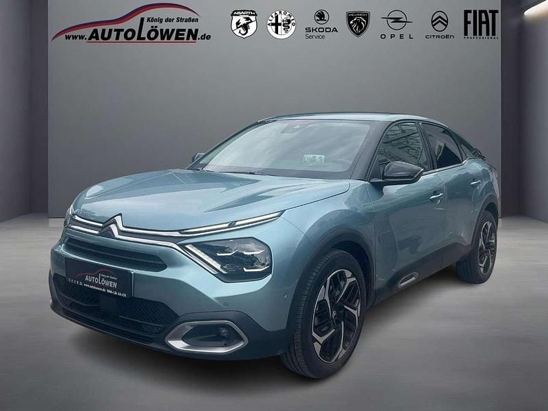 Islandblau /metal Gebraucht 2023 Citroën C4 PureTech Limousine | 24.850 € - Bild 1/4