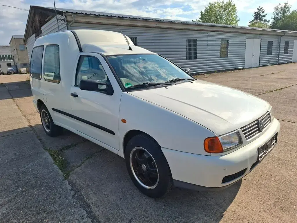 Gebraucht VW Caddy 60 PS (44 kW) 2001 Weiß Van / Kleinbus