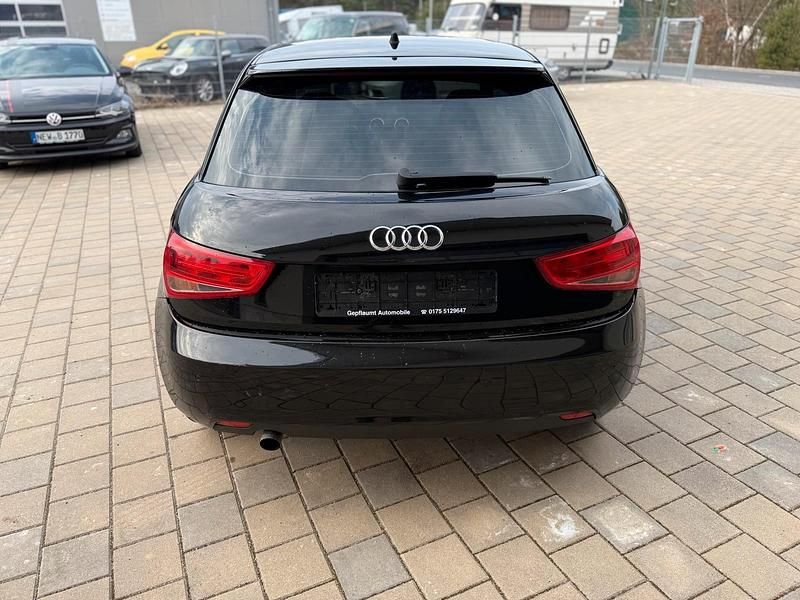 Gebraucht Audi A1 Attraction 86 PS (63 kW) 2009 Schwarz Kleinwagen