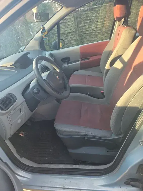 Gebraucht Renault Modus Authentique 65 PS (47 kW) 2005 Blau Van / Kleinbus