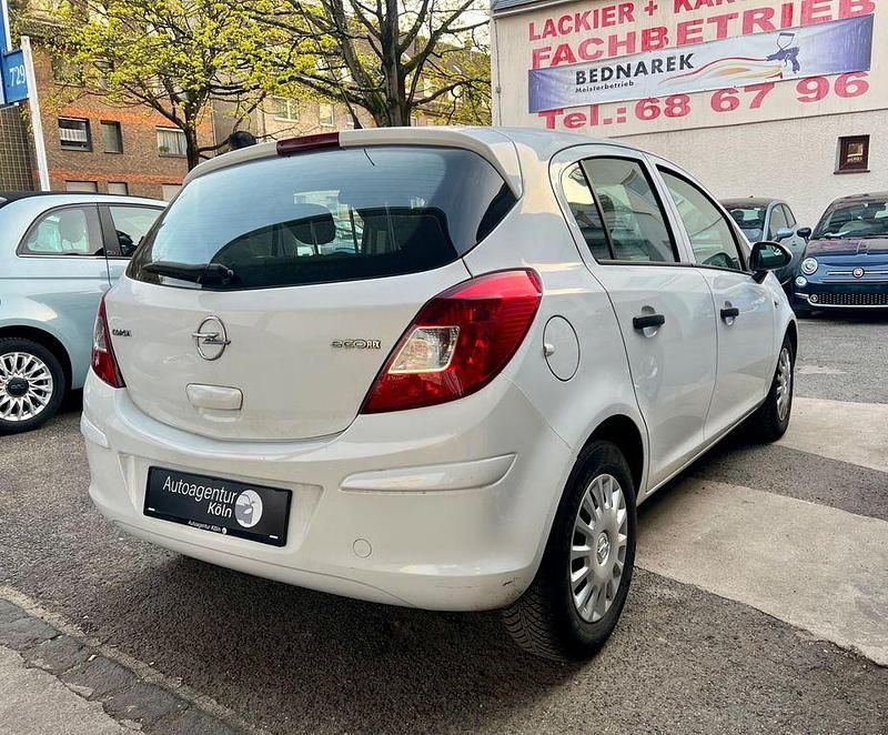 Gebraucht Opel Corsa Selection 60 PS (44 kW) 2009 Weiß Kleinwagen