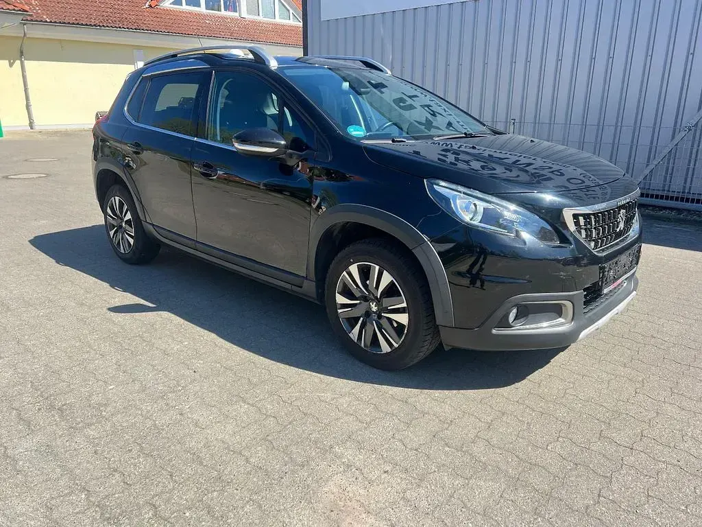 Gebraucht Peugeot 2008 Allure 102 PS (75 kW) 2019 Schwarz SUV