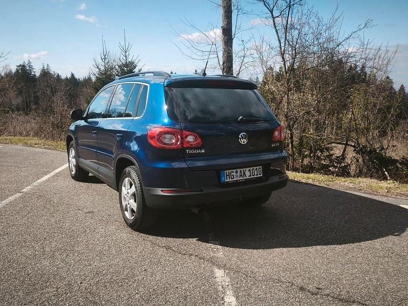 Gebraucht VW Tiguan 170 PS (125 kW) 2009 Blau SUV