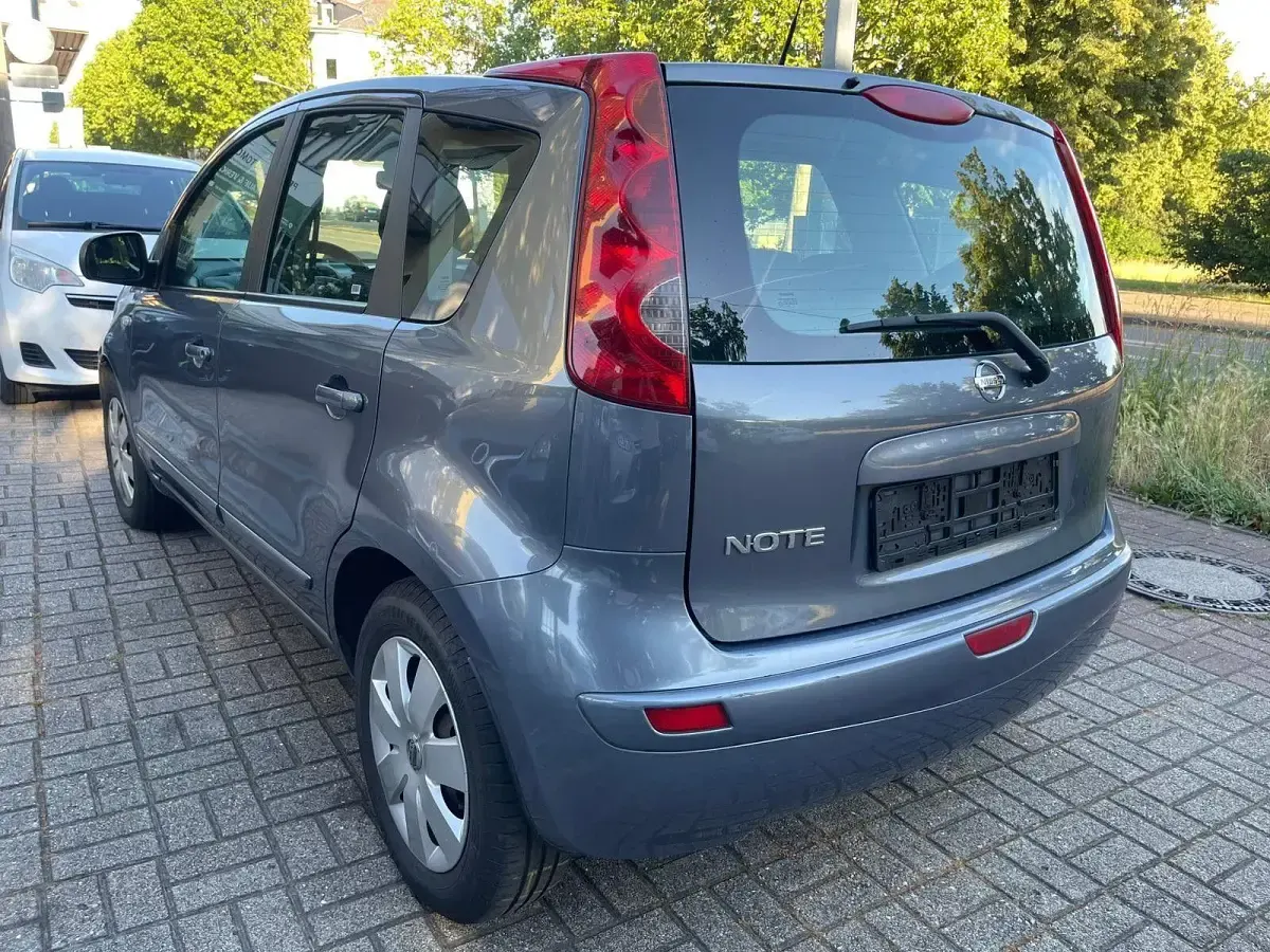 Gebraucht Nissan Note Acenta 88 PS (64 kW) 2008 Grau Kleinwagen