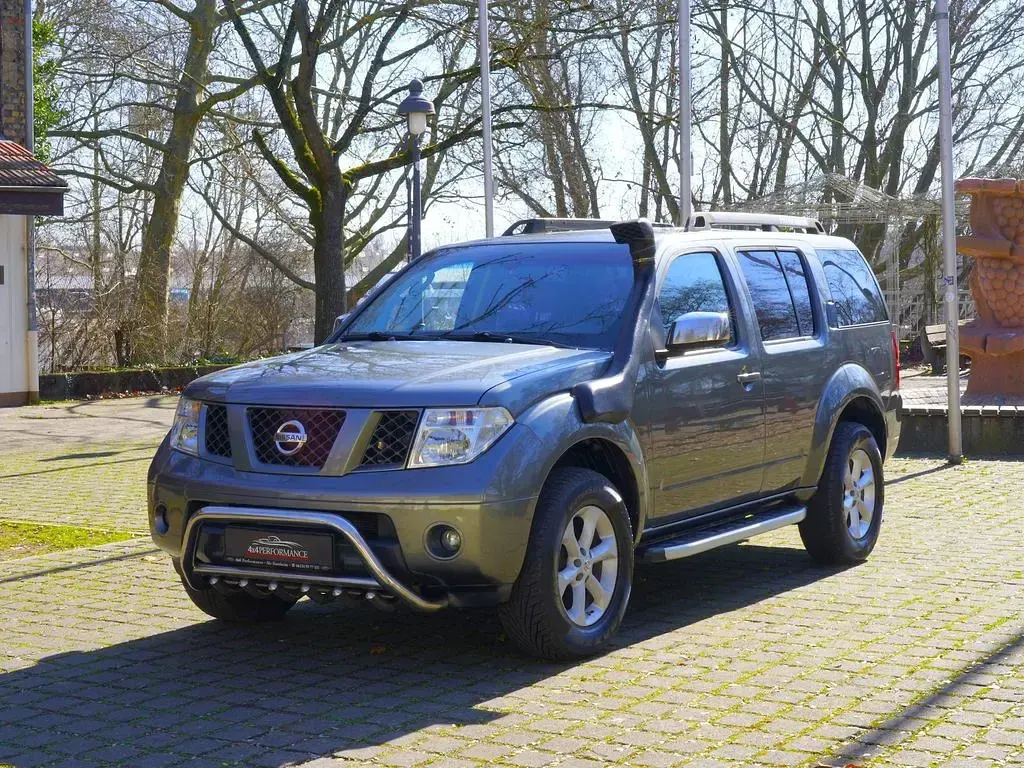 Gebraucht Nissan Pathfinder 174 PS (127 kW) 2006 Grau SUV