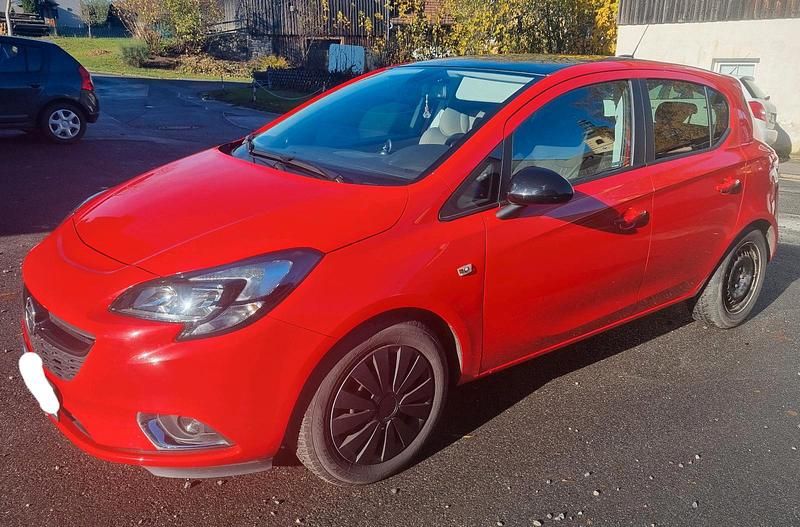 Gebraucht Opel Corsa Color Edition 90 PS (66 kW) 2017 Rot Kleinwagen
