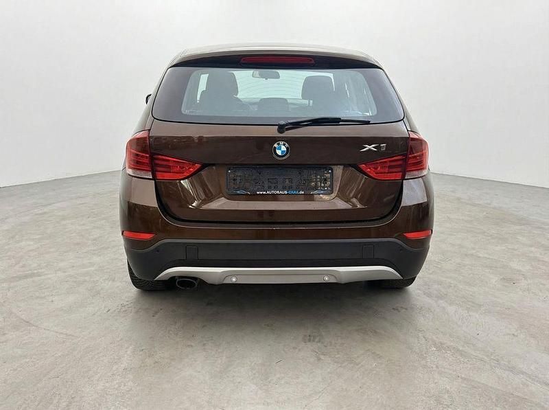 Gebraucht BMW X1 143 PS (105 kW) 2013 Braun SUV