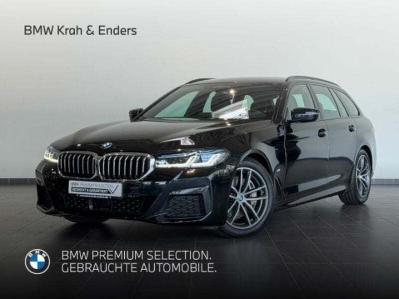 Black sapphire metallic Gebraucht 2022 BMW 540 M Sport Kombi | 45.988 € (Guter Preis) - Bild 1/4