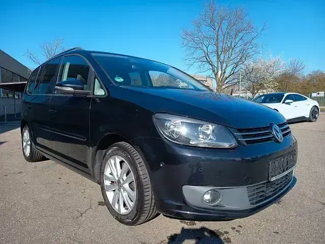 Gebraucht VW Touran Style 140 PS (102 kW) 2012 Schwarz Van / Kleinbus