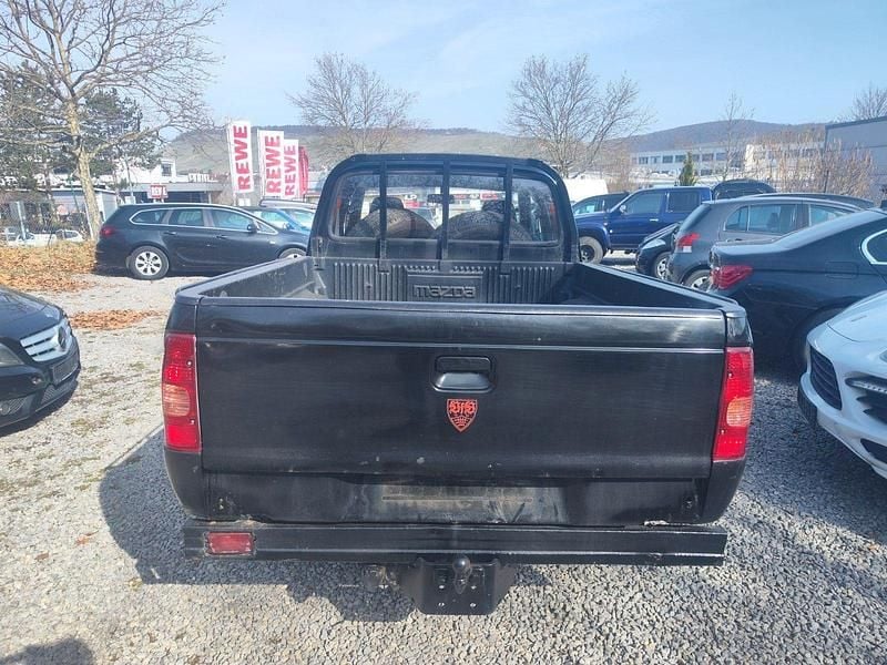 Gebraucht Mazda B Series 84 PS (61 kW) 2005 Schwarz Pickup
