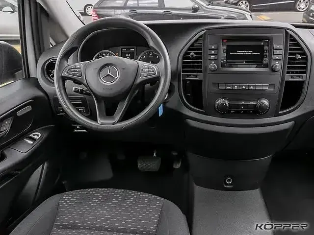Gebraucht Mercedes Vito 136 PS (100 kW) 2022 Weiß Van