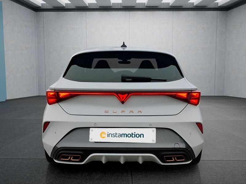 Gebraucht Cupra Leon 204 PS (150 kW) 2025 Weiß Kleinwagen