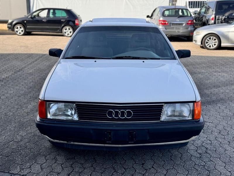 Gebraucht Audi 100 90 PS (66 kW) 1988 Weiß Limousine