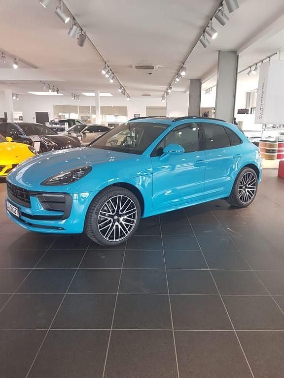 Blau Gebraucht 2023 Porsche Macan SUV | 61.700 € (Superpreis) - Bild 1/3