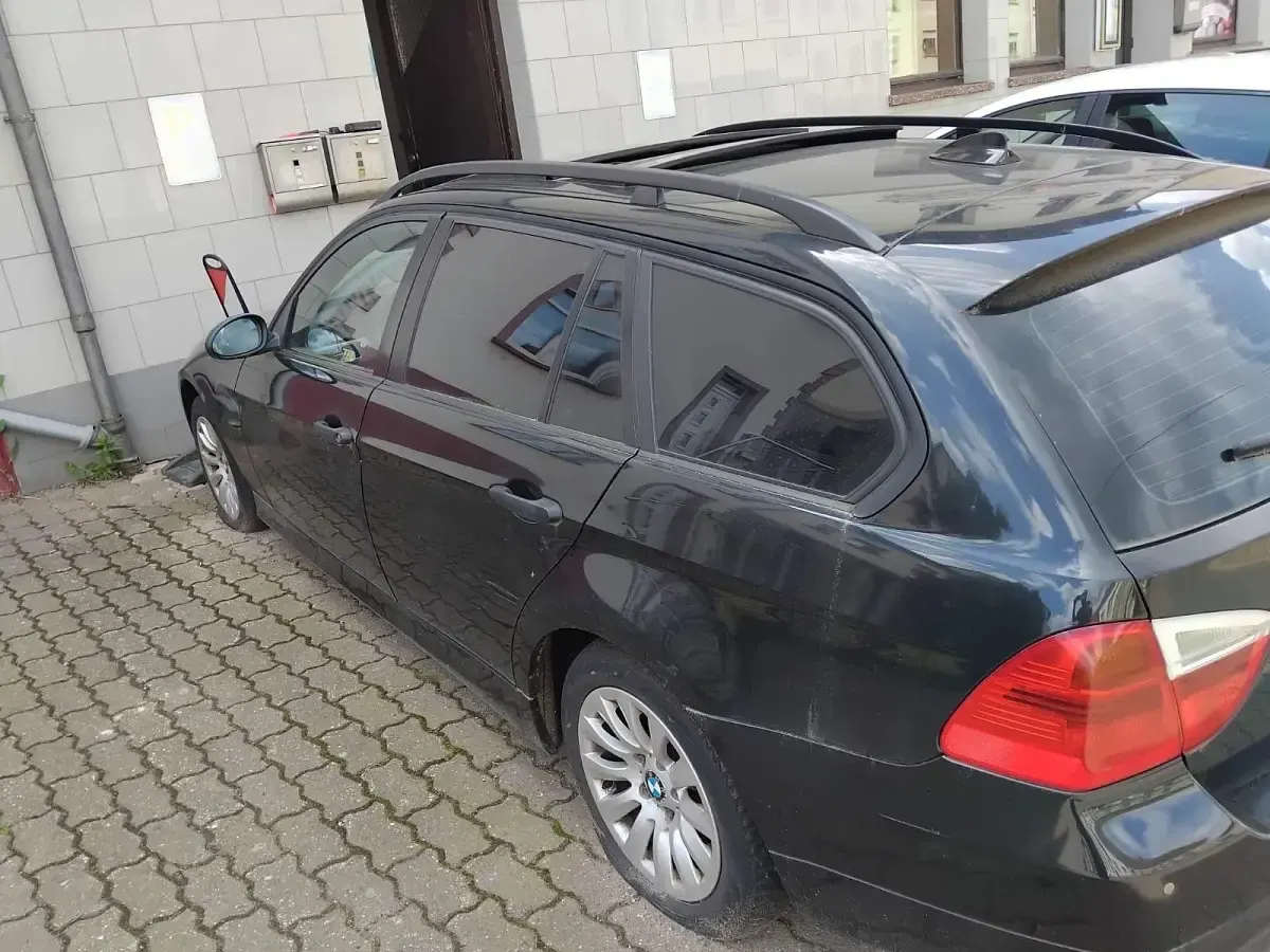 Occasion BMW 318 130 ch (95 kW) 2006 Noir Break