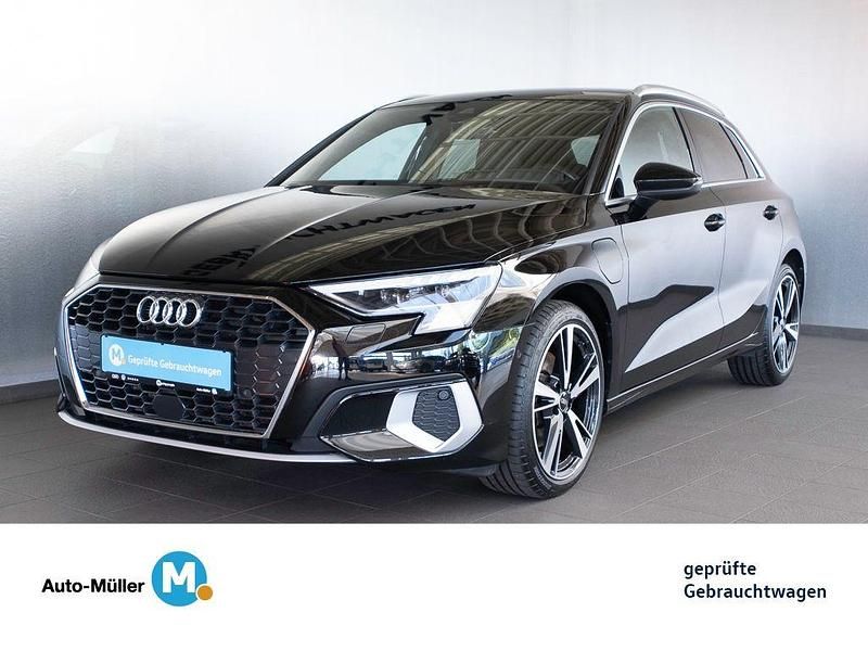 Brilliantschwarz Gebraucht 2020 Audi A3 e-tron Ambiente Kleinwagen | 21.980 € (Guter Preis) - Bild 1/4