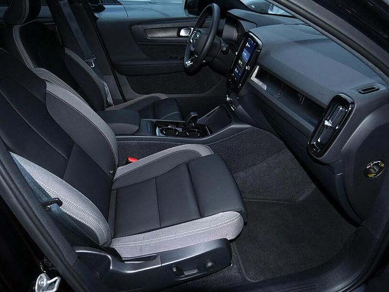Gebraucht Volvo C40 Ultimate 300 kW (408 PS) 2022 Schwarz SUV