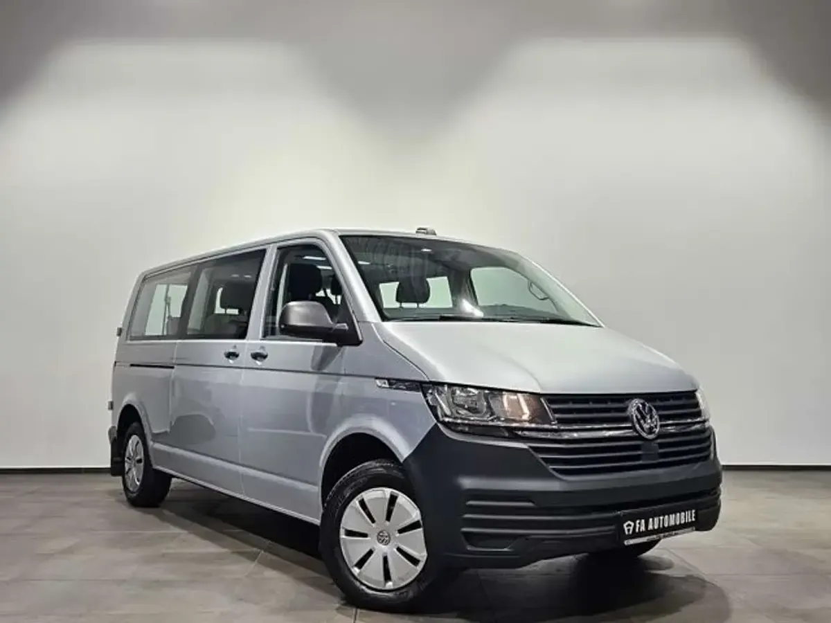 Gebraucht VW Caravelle 150 PS (110 kW) 2023 Reflexsilber Van