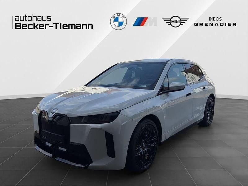 Neu BMW iX Exclusive 300 kW (408 PS) 2026 Weiß SUV