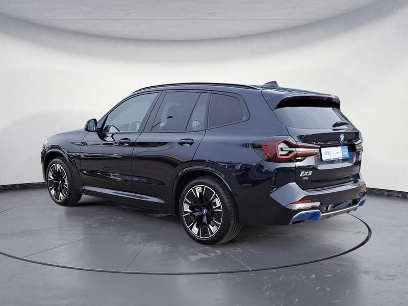 Gebraucht BMW iX3 Impressive 210 kW (286 PS) 2022 Schwarz SUV
