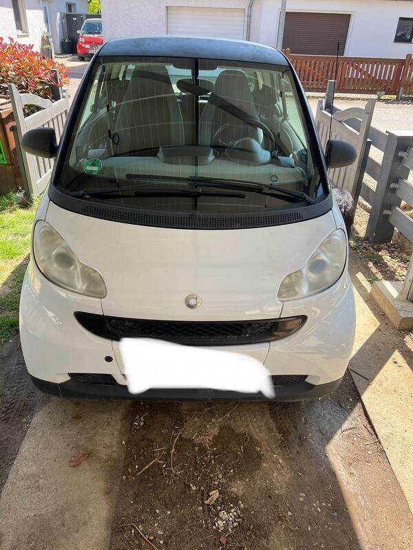 Weiß Gebraucht 2008 Smart ForTwo Coupé Pure Coupé | 3.750 € (Fairer Preis) - Bild 1/4