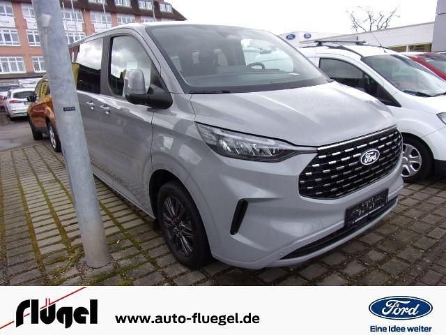 Gebraucht Ford Tourneo Titanium 170 PS (125 kW) 2025 Grau Van / Kleinbus