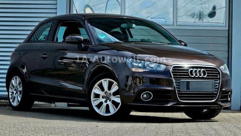 Braun Gebraucht 2011 Audi A1 Ambition Kleinwagen | 4.980 € (Guter Preis) - Bild 1/4