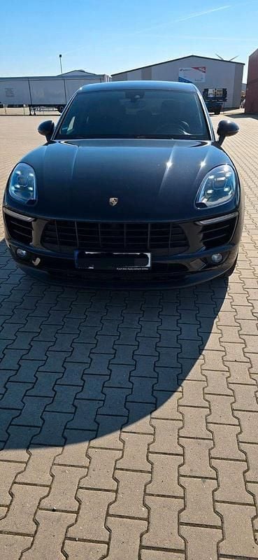 Gebraucht Porsche Macan S 258 PS (189 kW) 2017 Schwarz SUV