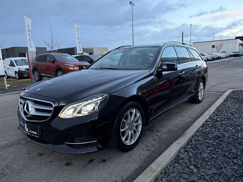 Gebraucht Mercedes E200 Avantgarde 136 PS (100 kW) 2015 Schwarz Kombi