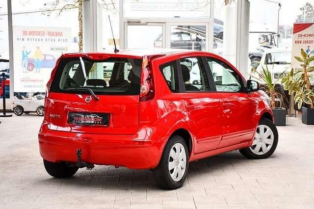 Second-hand Nissan Note Acenta 110 CP (80 kW) 2009 Roșu Monovolum