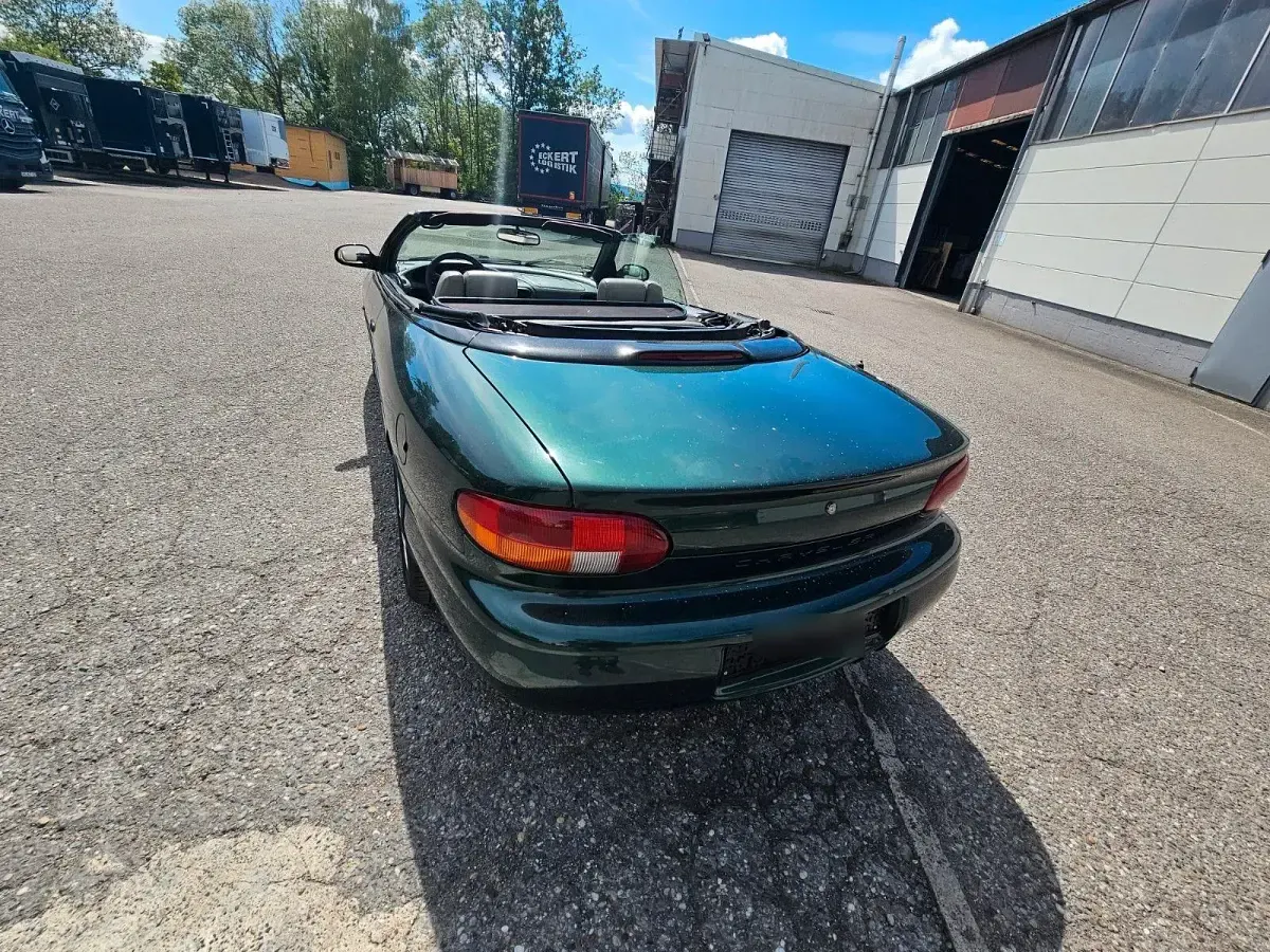 Gebraucht Chrysler Stratus 163 PS (119 kW) 1997 Grün Cabrio