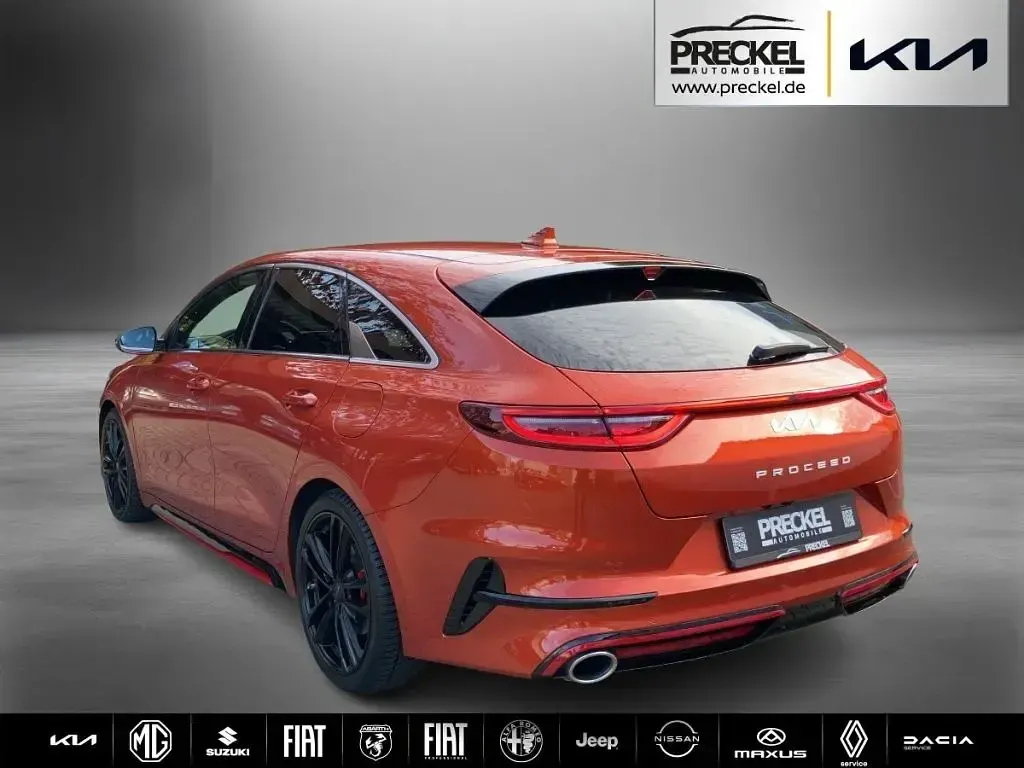 Gebraucht Kia ProCeed 204 PS (150 kW) 2024 Orange fusion metallic (metallic) Kombi