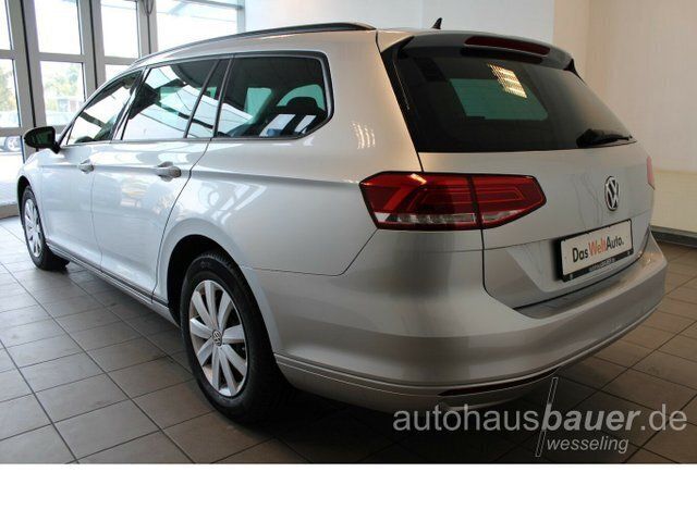 Gebraucht VW Passat Trendline 150 PS (110 kW) 2018 Reflexsilber Kombi