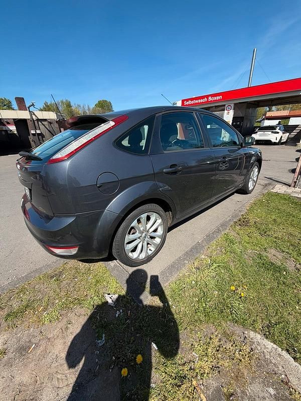 Usata Ford Focus 80 CV (58 kW) 2008 Argento Berlina