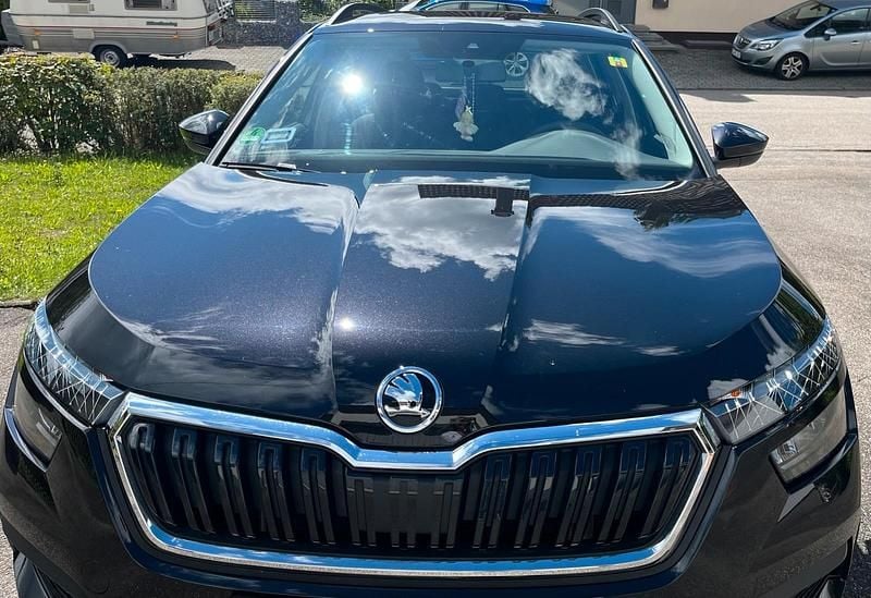 Schwarz Gebraucht 2020 Skoda Kamiq SUV | 14.900 € (Superpreis) - Bild 1/4