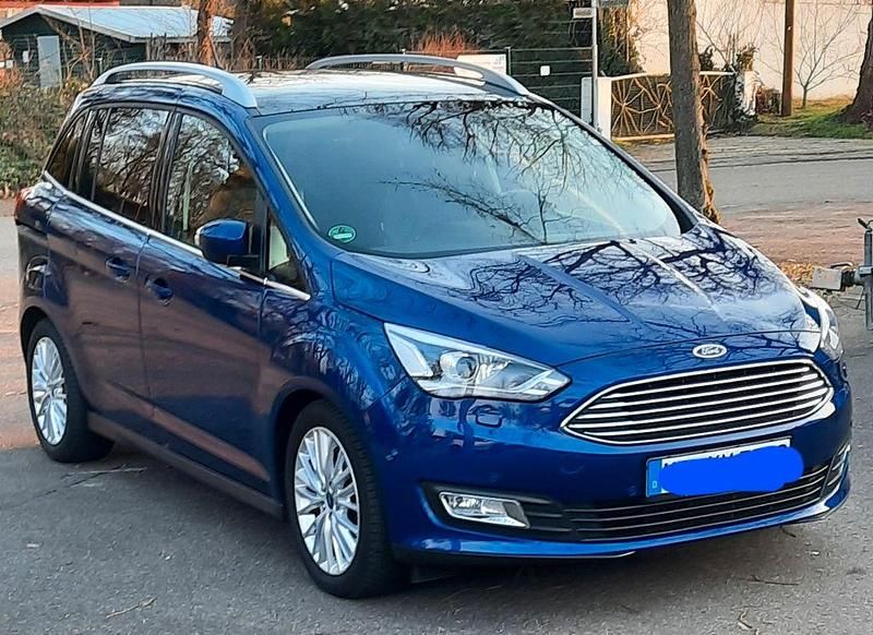 Blau Gebraucht 2016 Ford Grand C-Max Titanium Van / Kleinbus | 18.598 € (Teuer) - Bild 1/4