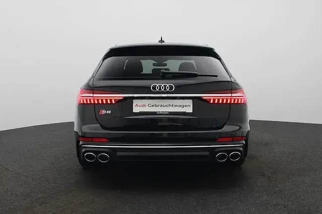 Gebraucht Audi S6 Basis 344 PS (253 kW) 2021 Brillantschwarz Kombi