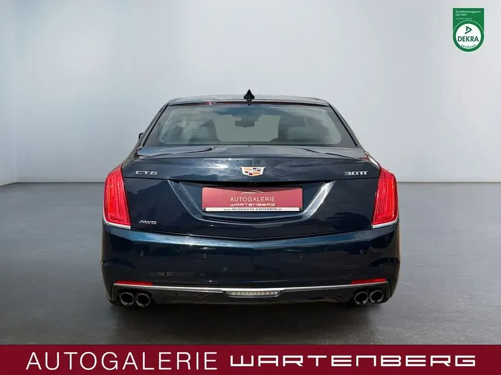 Gebraucht Cadillac CT6 417 PS (306 kW) 2016 Blau Limousine