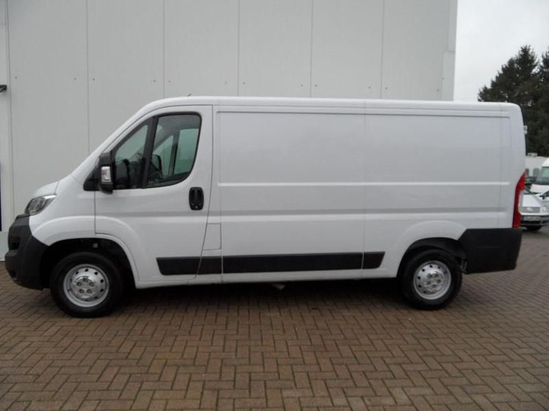 Gebraucht Opel Movano Edition 140 PS (102 kW) 2024 Casablancaweiß Van
