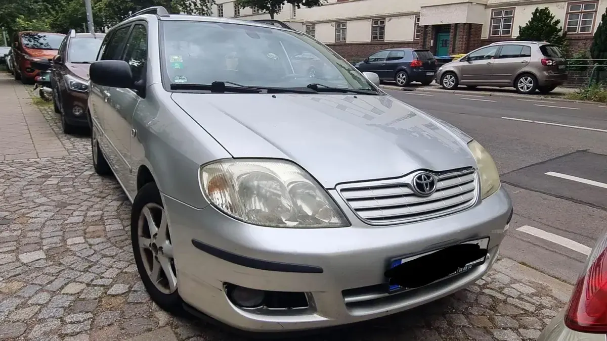Gebraucht Toyota Corolla 110 PS (80 kW) 2005 Silber Kombi