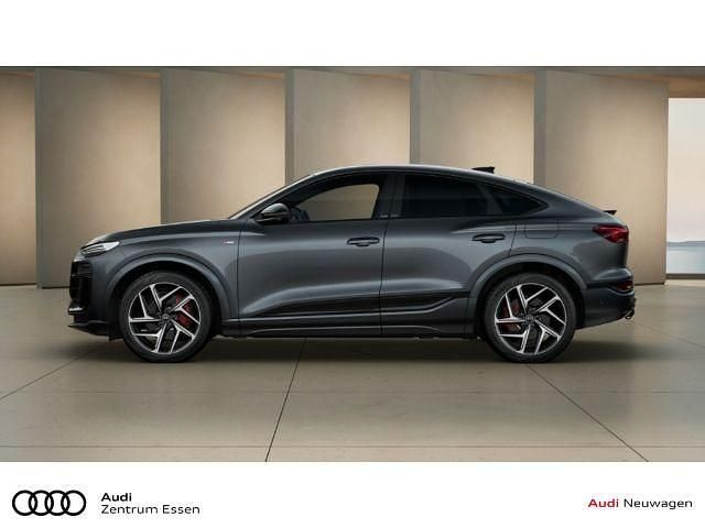 Neu Audi Q6 Sportback e-tron Business 314 kW (428 PS) 2026 Grau SUV
