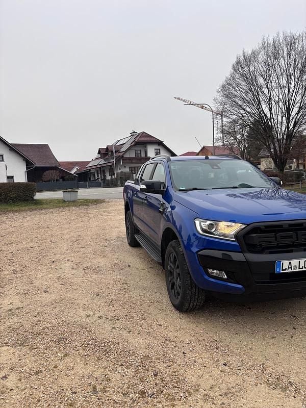Gebraucht Ford Ranger Wildtrack 200 PS (147 kW) 2018 Blau Abholung