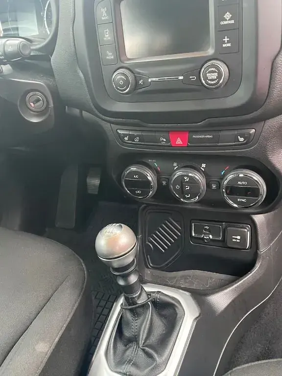 Gebraucht Jeep Renegade Longitude 140 PS (102 kW) 2015 Grau SUV