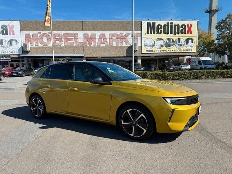 Gebraucht Opel Astra Elegance 131 PS (96 kW) 2023 Gold Limousine