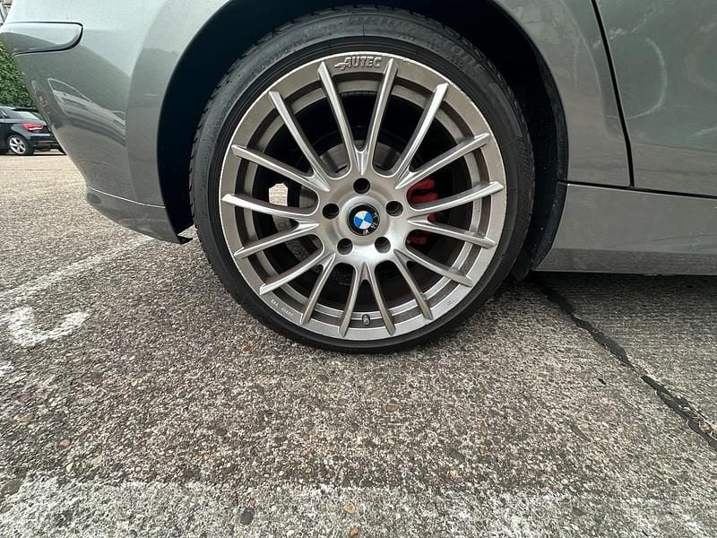 Gebraucht BMW 116 116 PS (85 kW) 2011 Grau Kleinwagen