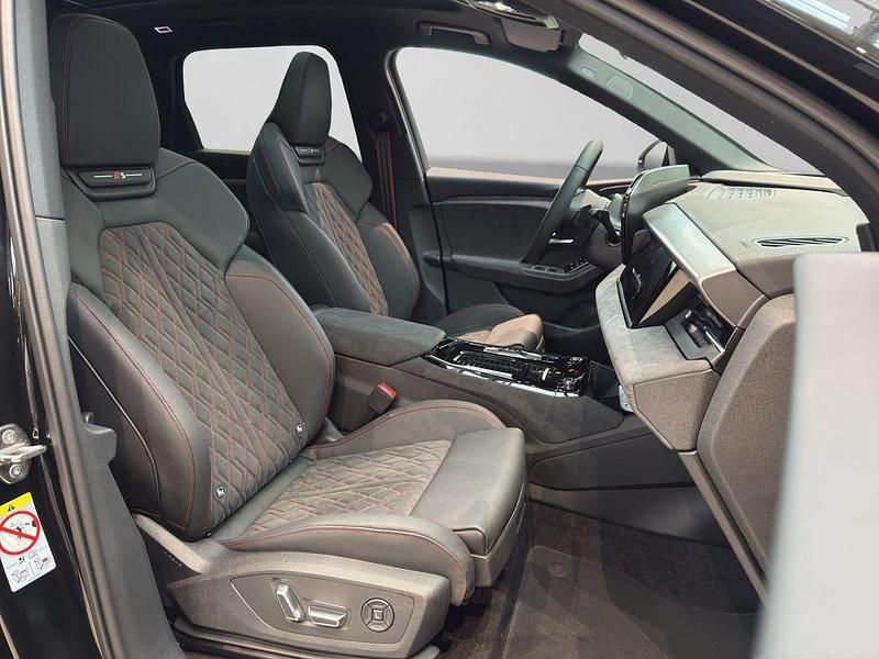 Neu Audi Q6 e-tron S-Line 225 kW (306 PS) 2026 Schwarz SUV