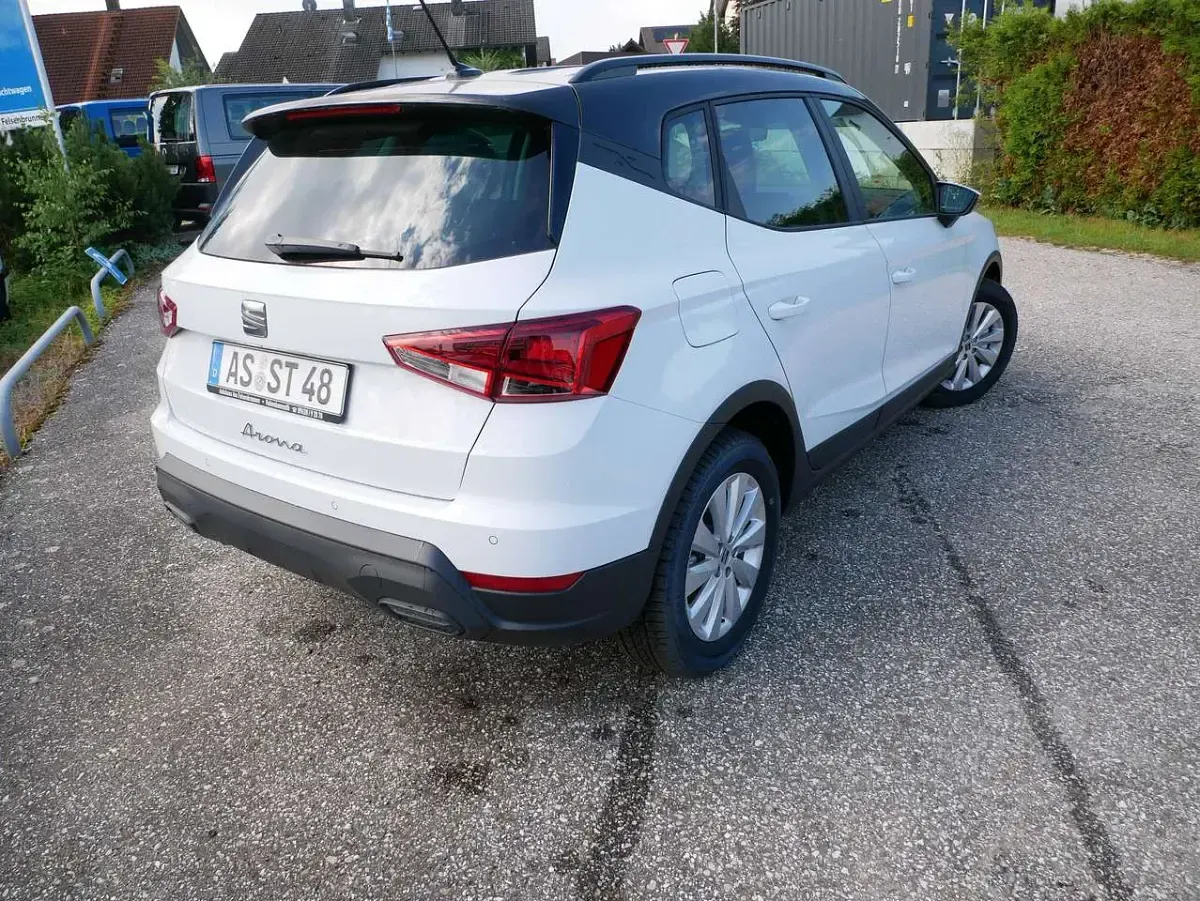 Neu Seat Arona 116 PS (85 kW) 2026 Glacial weißdach schwarz SUV