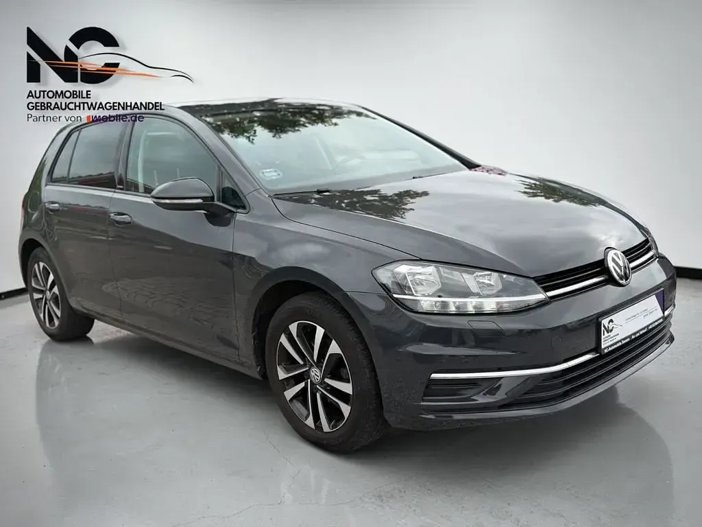 Gebraucht VW Golf VII IQ Drive 116 PS (85 kW) 2019 Grau Limousine