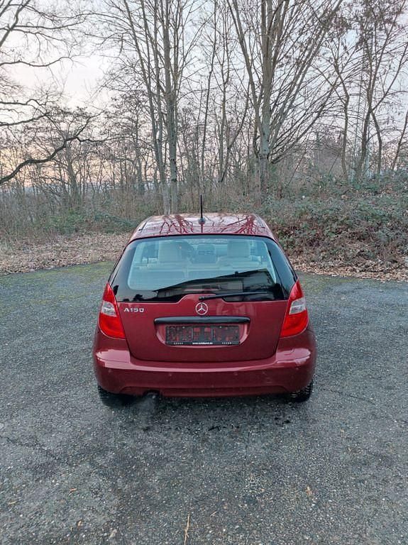 Gebraucht Mercedes A150 95 PS (69 kW) 2008 Rot Limousine