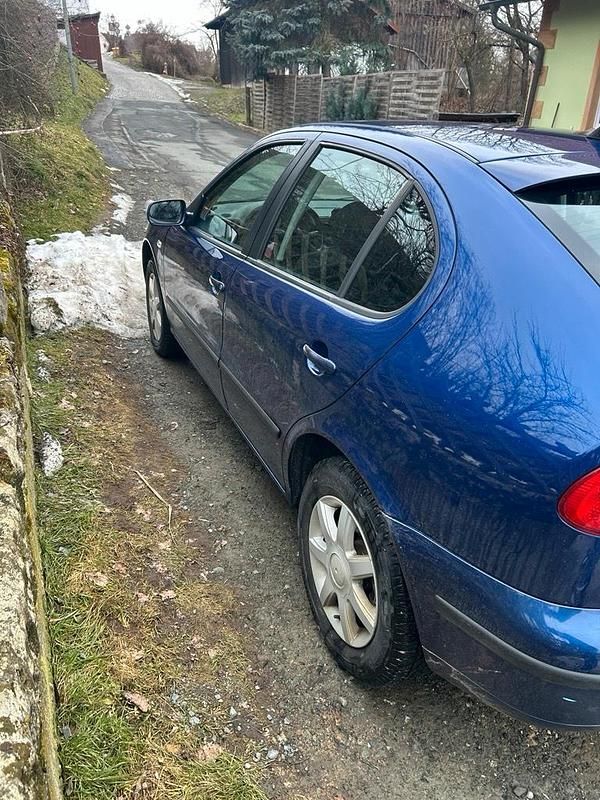 Gebraucht Seat Leon 105 PS (77 kW) 2003 Blau Kleinwagen